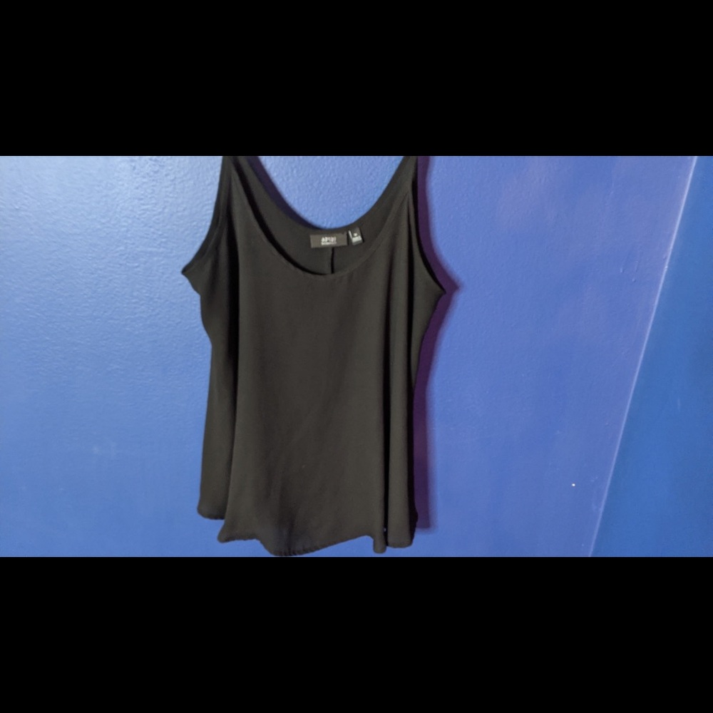 🌟 2 for 10 🌟Women’s Apt. 9 Sleeveless Blouse